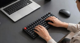 1 Best Minimal Desk Gear for Developers in 2026